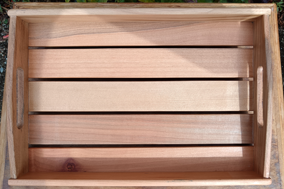 Bandeja de madera nativa